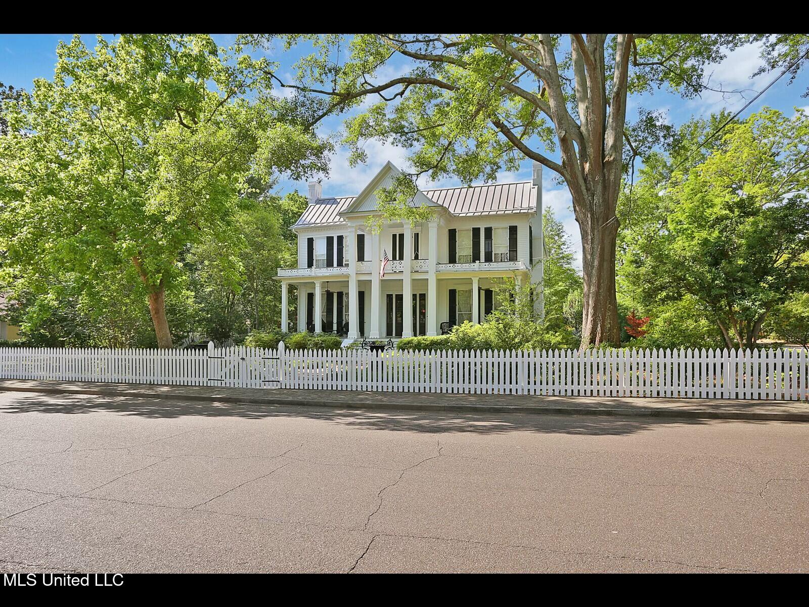 138 East Fulton Street Canton, MS 39046 - Photo 5 of 78 tempImageKlmoDU