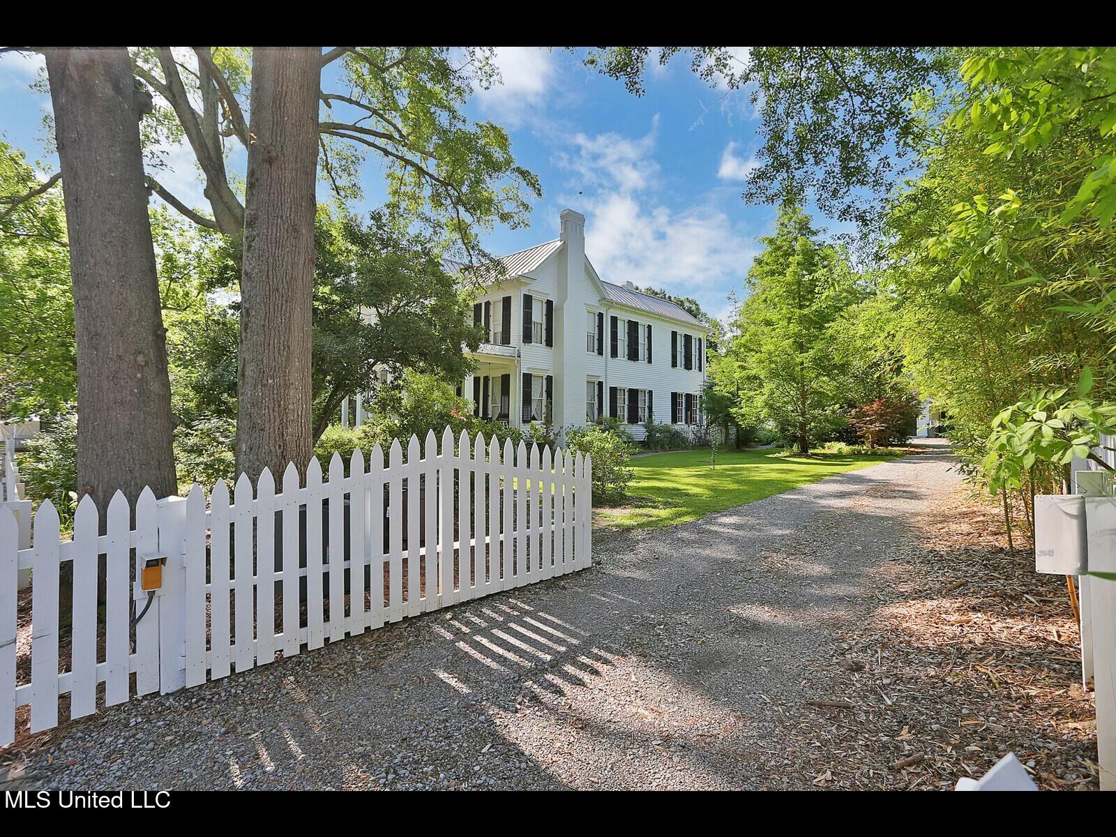 138 East Fulton Street Canton, MS 39046 - Photo 6 of 78 tempImageWQrMyW