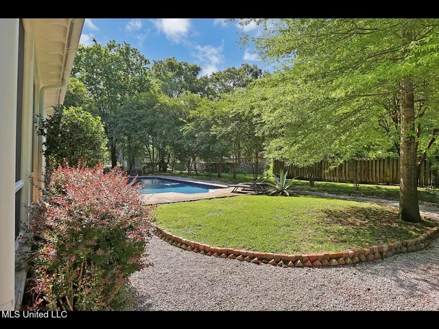 $988,000 | 138 East Fulton Street, Canton, MS 39046