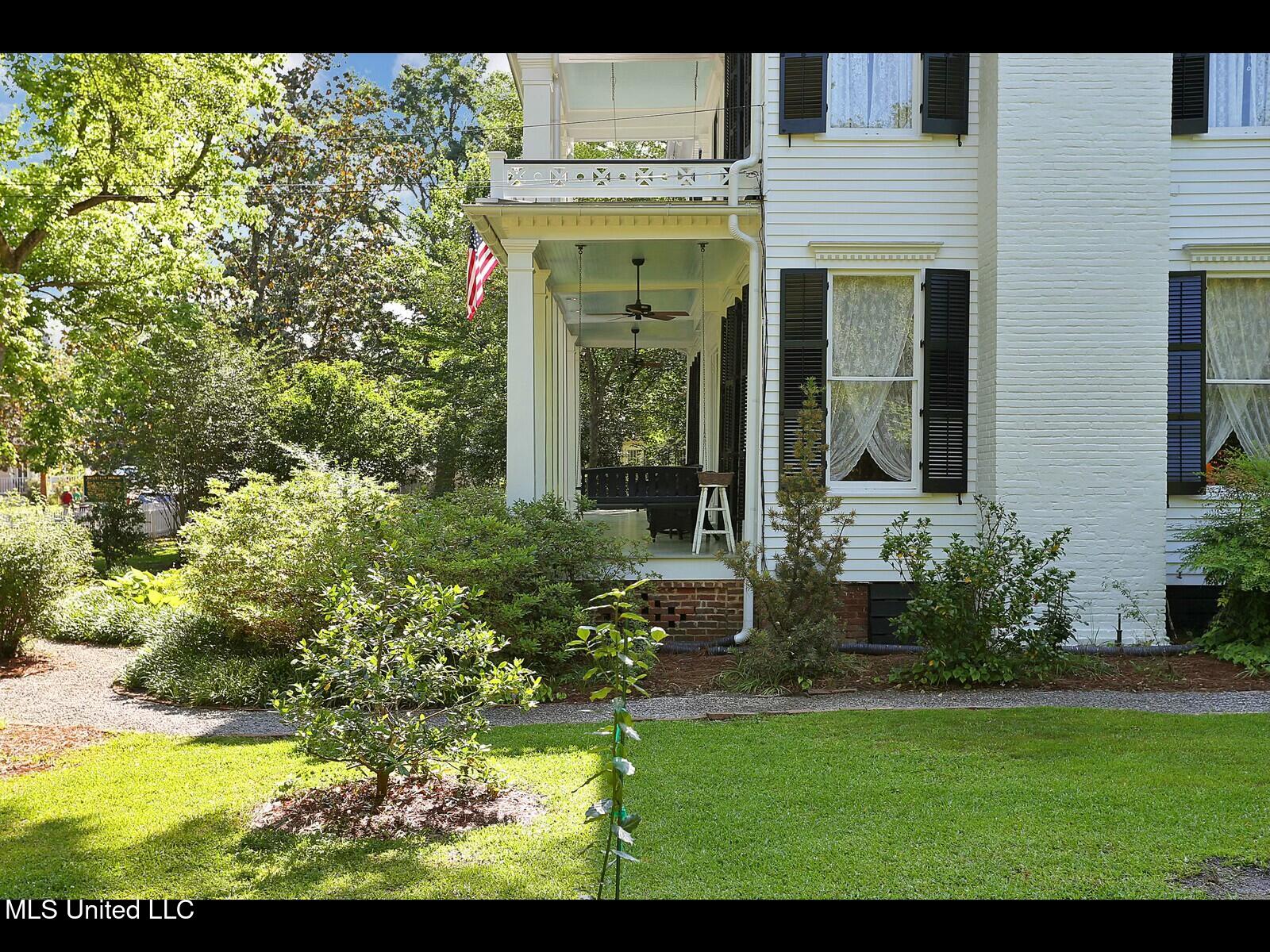 138 East Fulton Street Canton, MS 39046 - Photo 9 of 78 tempImage8keYNq