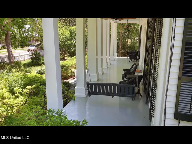 $988,000 | 138 East Fulton Street, Canton, MS 39046