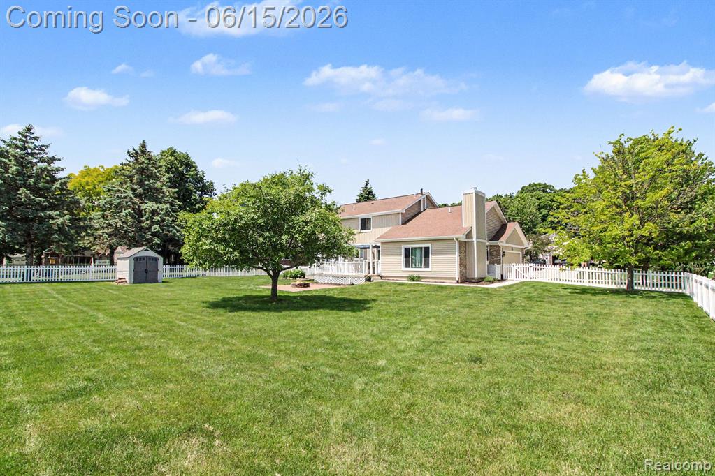 6433 Woodcrest Ridge Clarkston, MI 48346 - Photo 36 of 40
