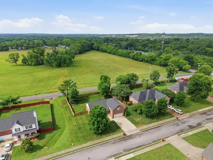 $469,000 | 1012 Rutherford Way, Hendersonville, TN 37075