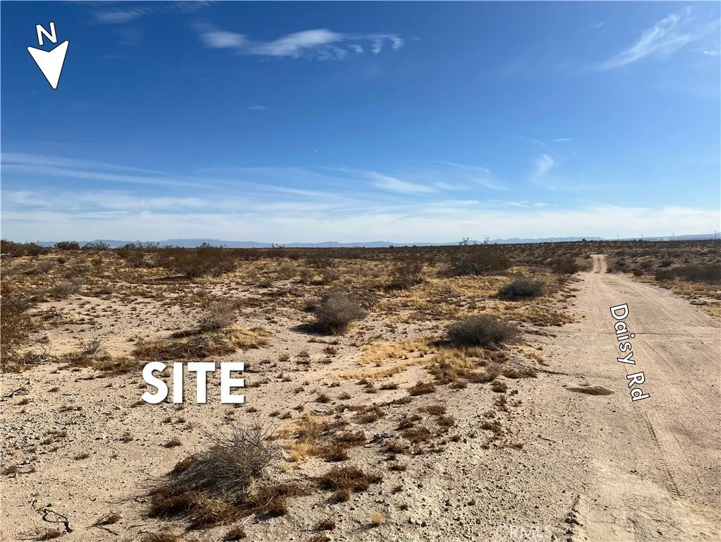 0 Daisy Pasadena, CA 91107 - Photo 5 of 8 a view of ocean view with beach