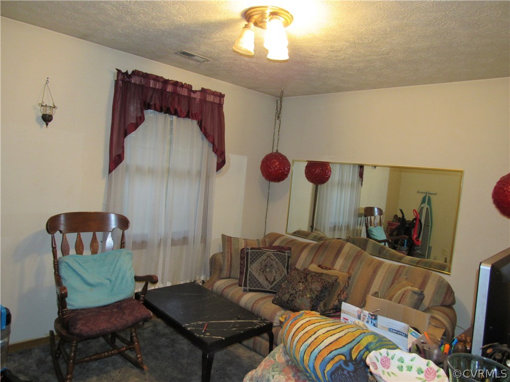 10045 Deerfield Road Providence Forge, VA 23140 - Photo 24 of 33 Bedroom 2