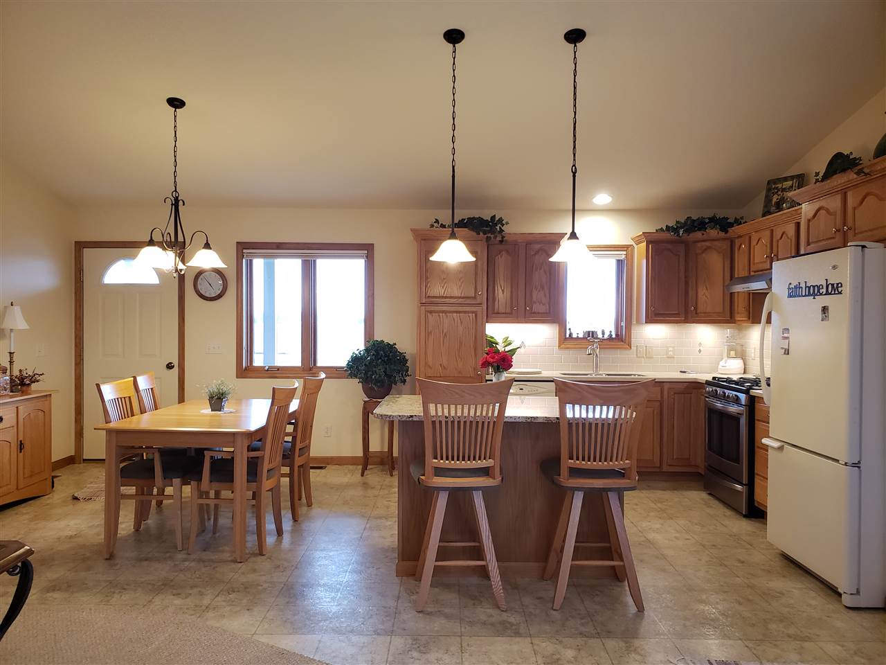 1600 Lauria Road Kawkawlin, MI 48631 - Photo 2 of 23 Gallery Image 2