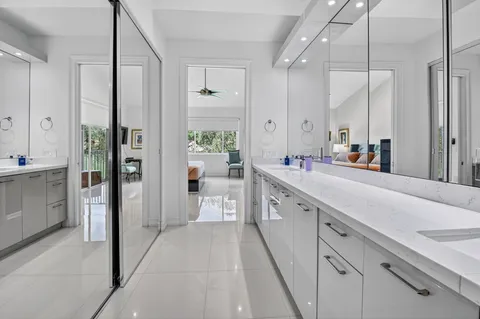 $1,050,000 | 2421 Northwest 59th Street, Unit 303, Boca Raton, FL 33496