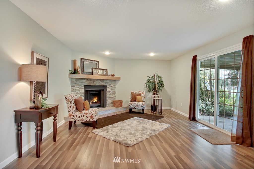 8628 176th Avenue Southwest Rochester, WA 98579 - Photo 11 of 25
