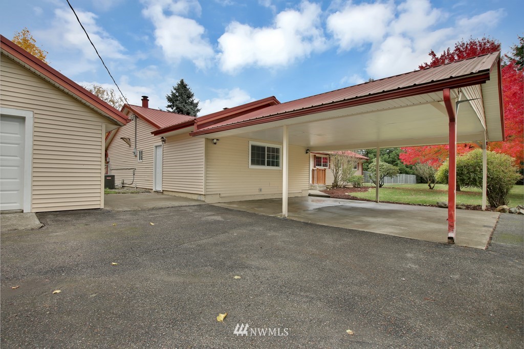 8628 176th Avenue Southwest Rochester, WA 98579 - Photo 6 of 25