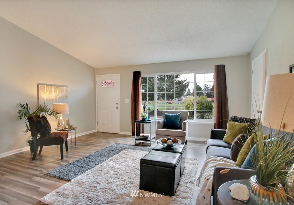 8628 176th Avenue Southwest Rochester, WA 98579 - Photo 10 of 25