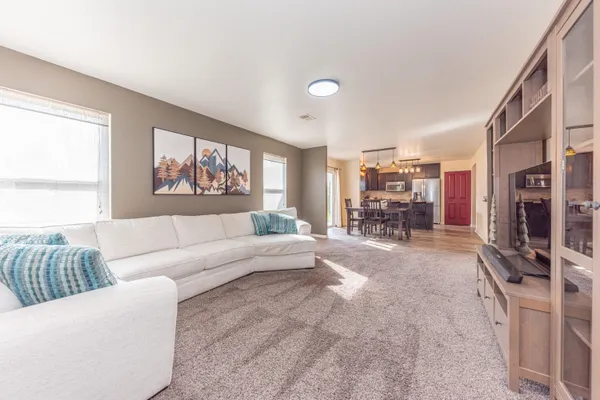 $365,000 | 860 Prairie Lane, Milan, MI 48160