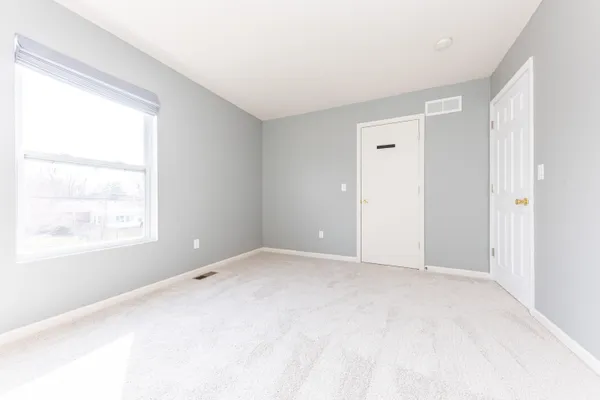 $365,000 | 860 Prairie Lane, Milan, MI 48160