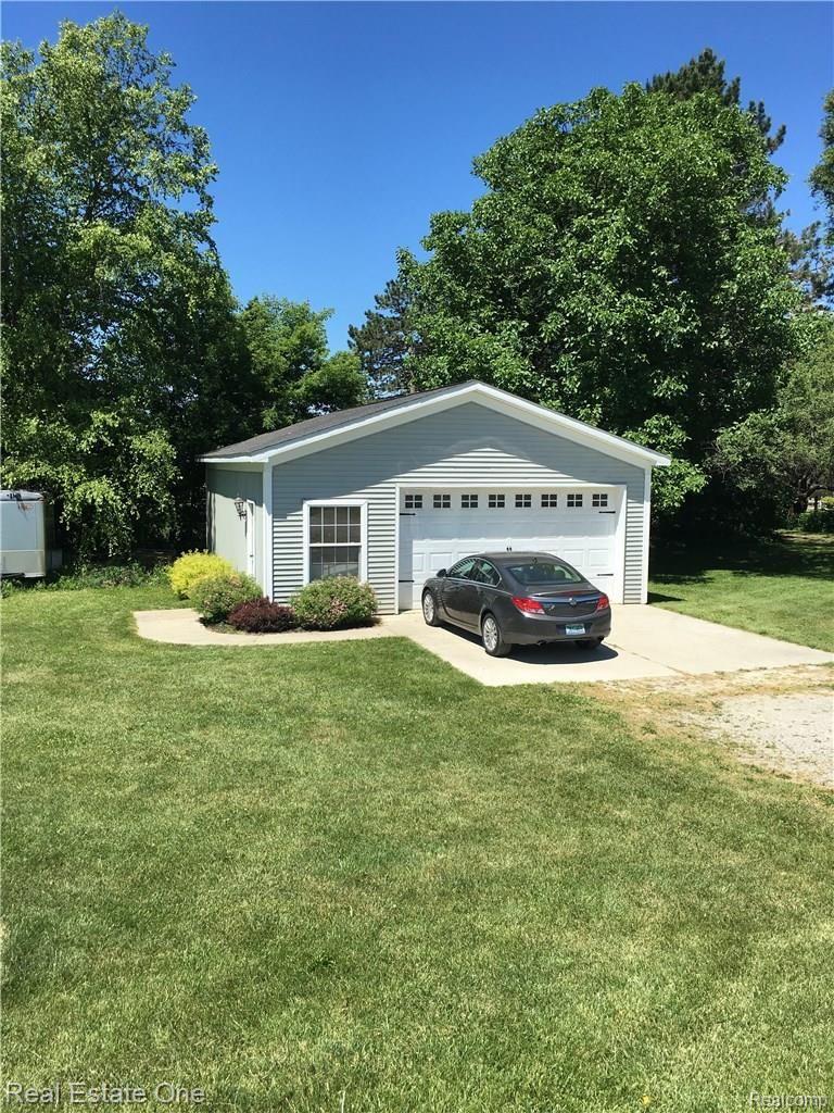 5228 North State Road Davison, MI 48423 - Photo 66 of 68 IMG_3747.jpg