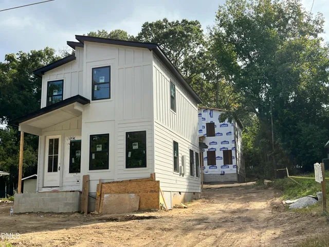 $425,000 | 1506 North Hyde Park Avenue, Durham, NC 27701