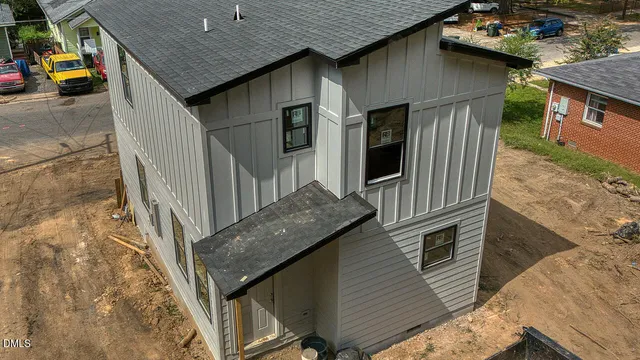 $425,000 | 1506 North Hyde Park Avenue, Durham, NC 27701