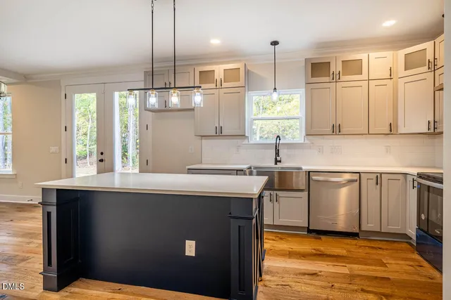 $425,000 | 1506 North Hyde Park Avenue, Durham, NC 27701