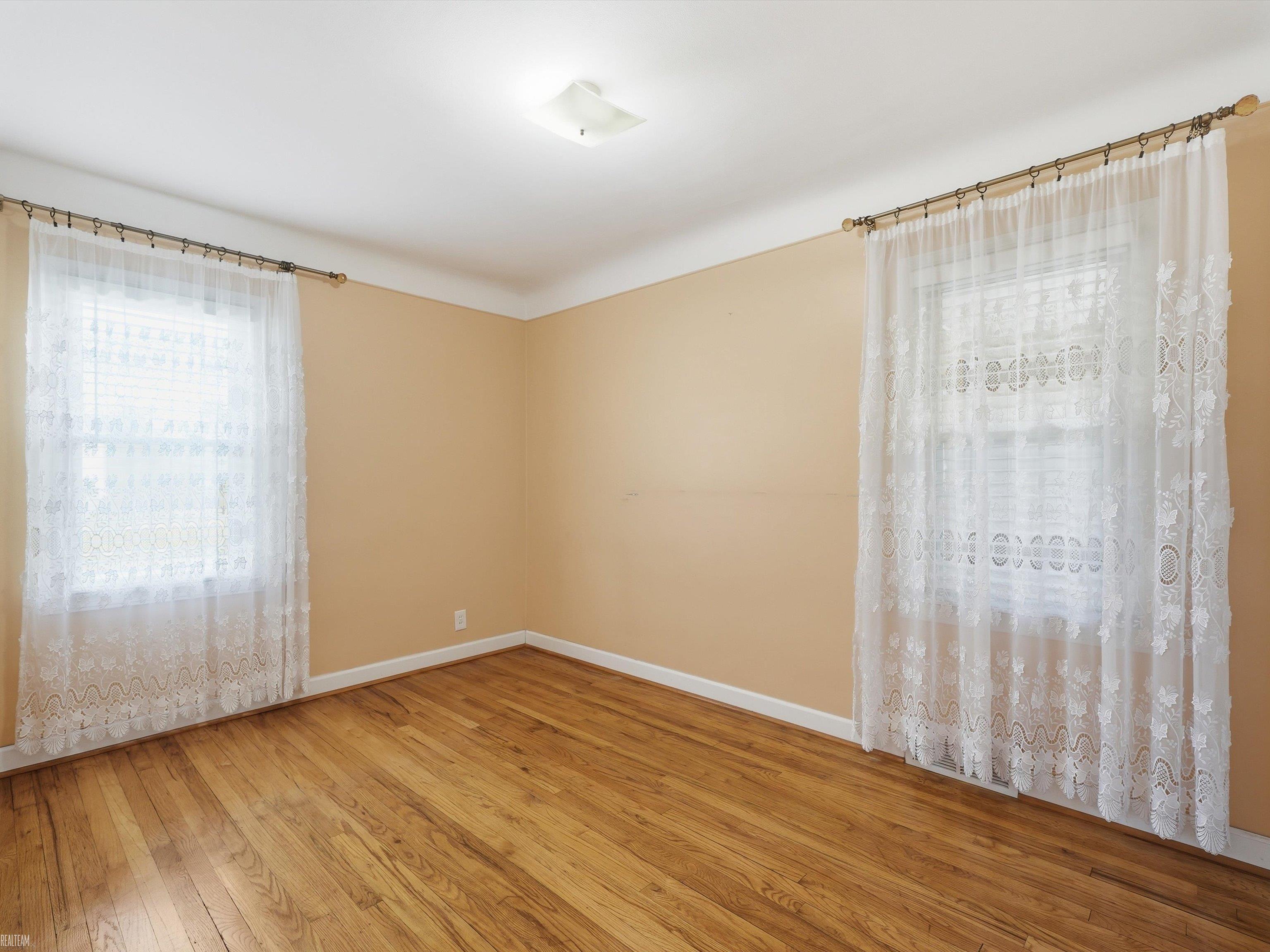 4466 18 1/2 Mile Road Sterling Heights, MI 48314 - Photo 9 of 41