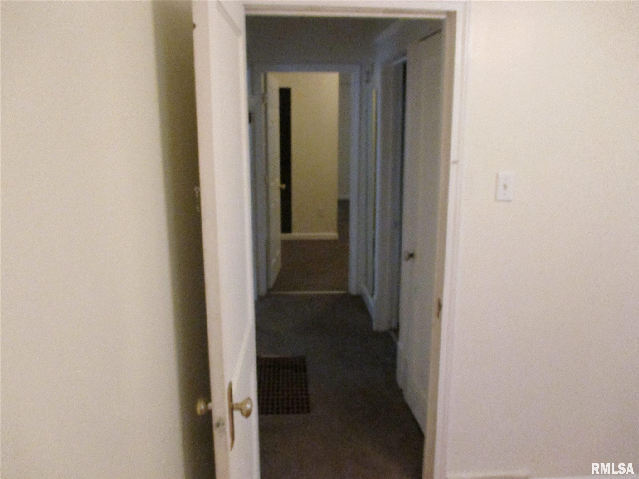532 Garfield Street Springfield, IL 62702 - Photo 25 of 49
