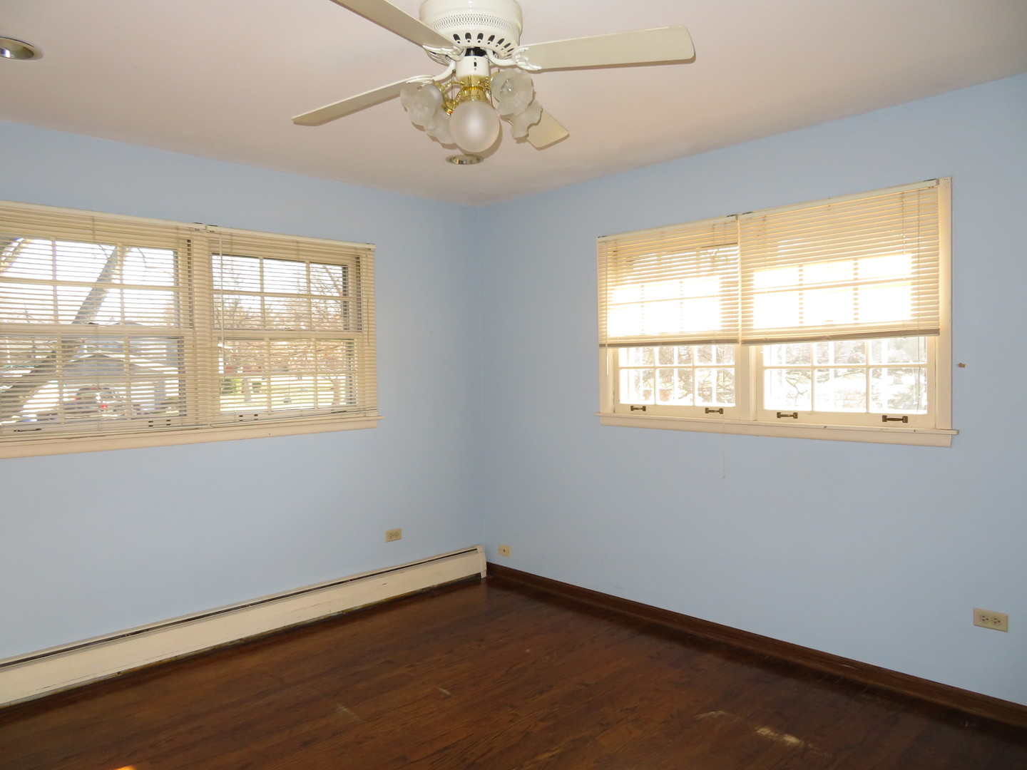 N724 Peter Road Wheaton, IL 60187 - Photo 12 of 25