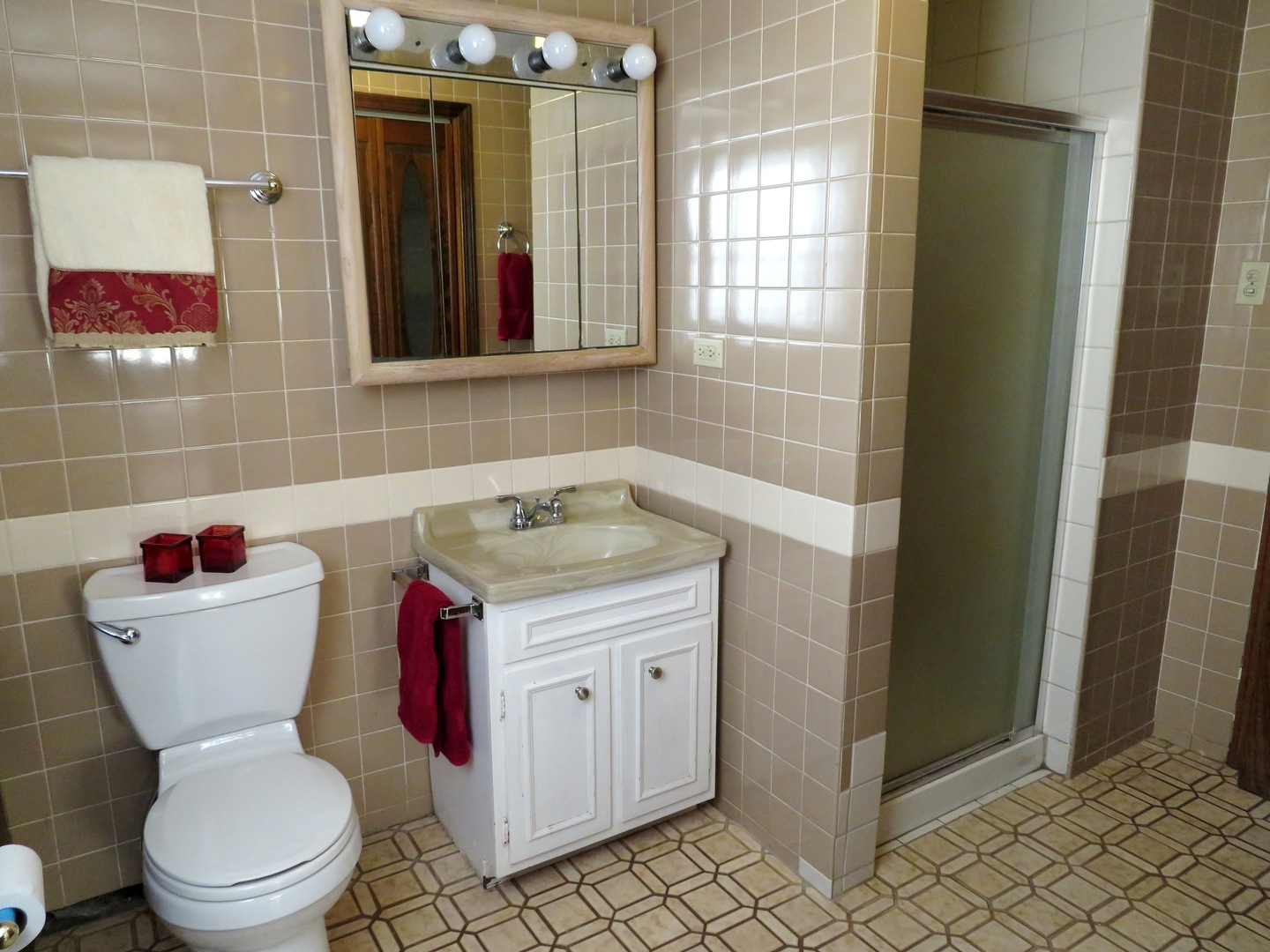 N724 Peter Road Wheaton, IL 60187 - Photo 18 of 25
