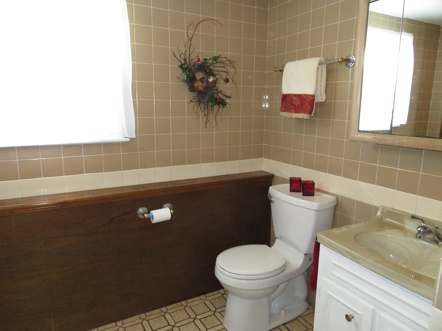 N724 Peter Road Wheaton, IL 60187 - Photo 19 of 25