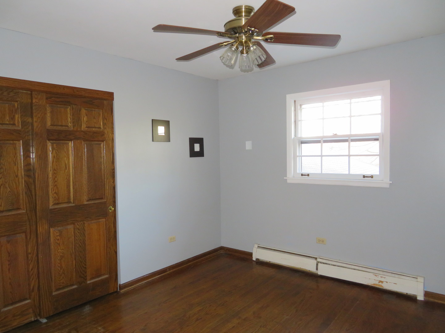 N724 Peter Road Wheaton, IL 60187 - Photo 10 of 25