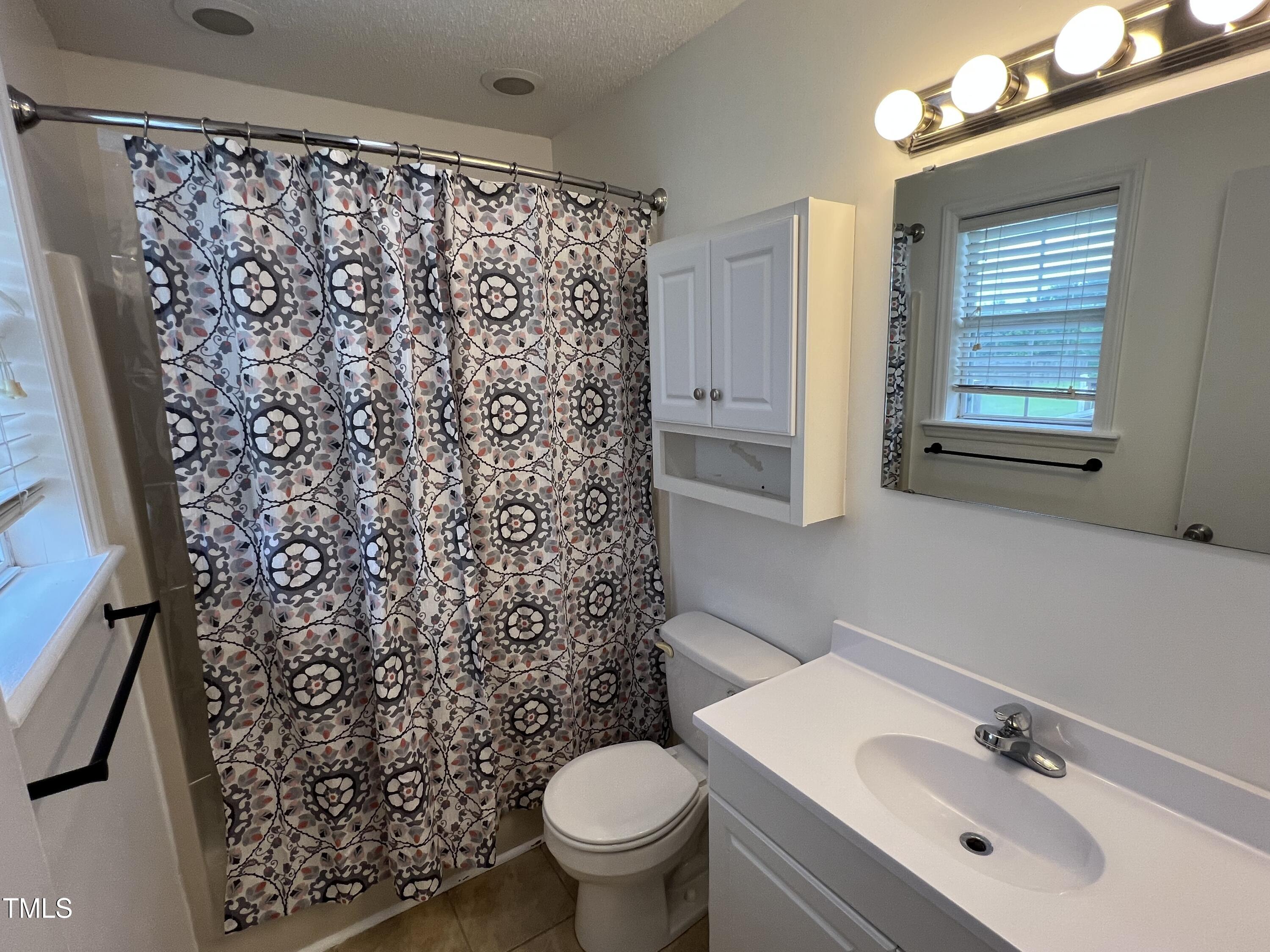 125 Old Halifax Road Louisburg, NC 27549 - Photo 8 of 17 Master Bath