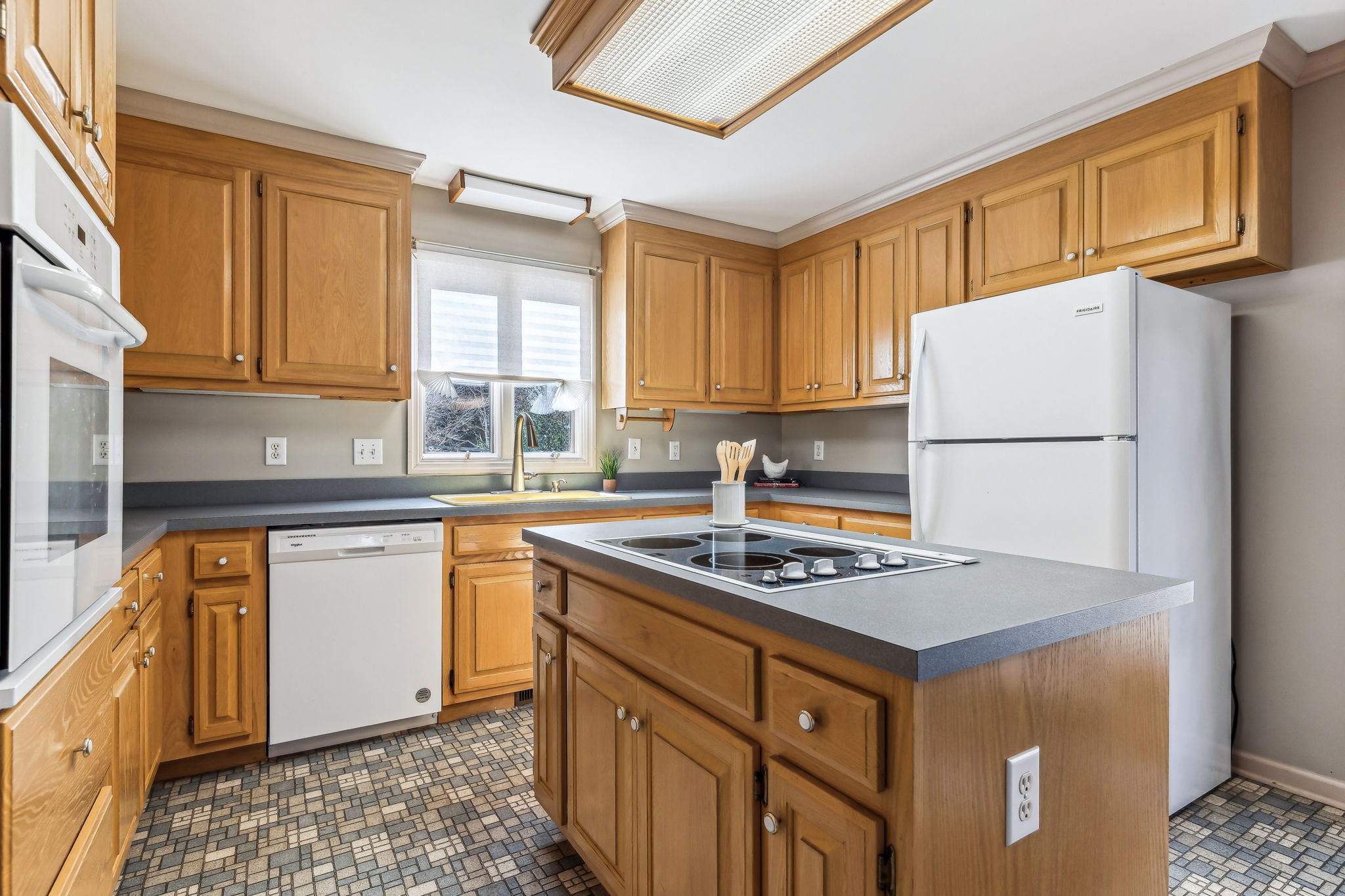 700 3rd Avenue West Springfield, TN 37172 - Photo 17 of 55