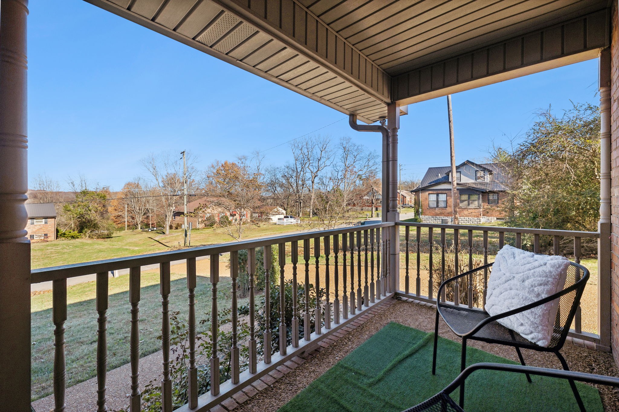 700 3rd Avenue West Springfield, TN 37172 - Photo 41 of 55 a view of a chairs and table in the balcony