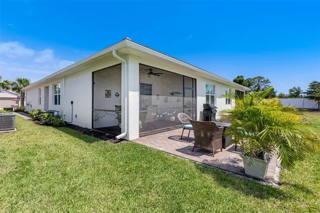 $349,500 | 268 Ibiza Loop, Venice, FL 34292
