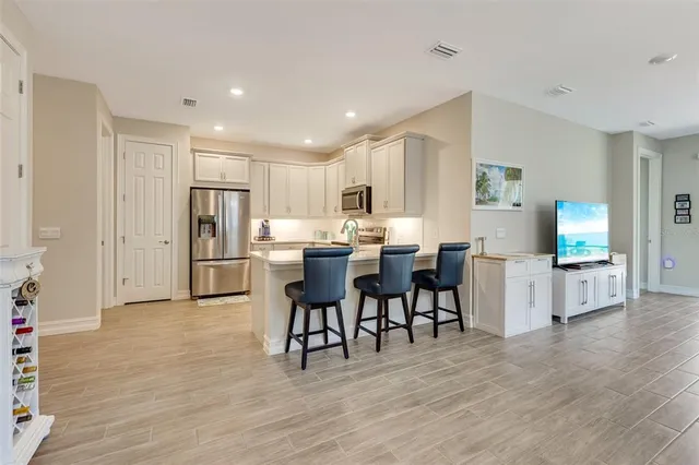 $349,500 | 268 Ibiza Loop, Venice, FL 34292