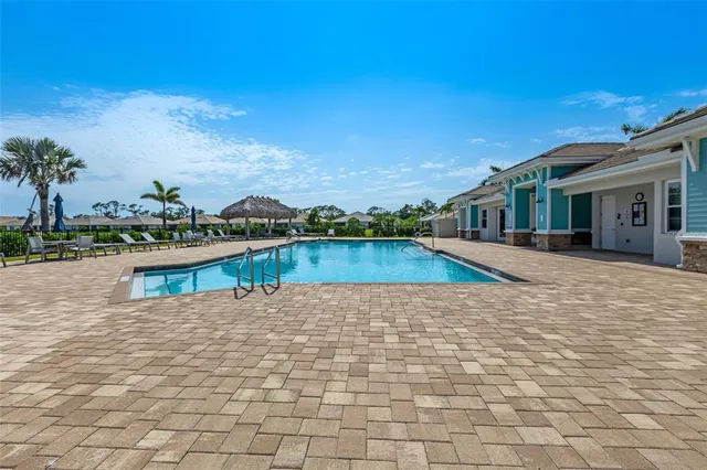 $349,500 | 268 Ibiza Loop, Venice, FL 34292