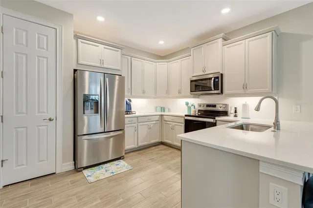 $349,500 | 268 Ibiza Loop, Venice, FL 34292