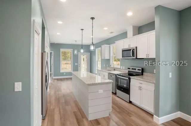 $395,000 | 23 Seabrook Road, Seabrook, SC 29940