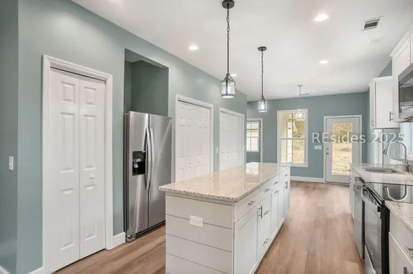 $395,000 | 23 Seabrook Road, Seabrook, SC 29940
