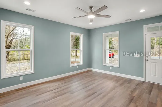 $395,000 | 23 Seabrook Road, Seabrook, SC 29940