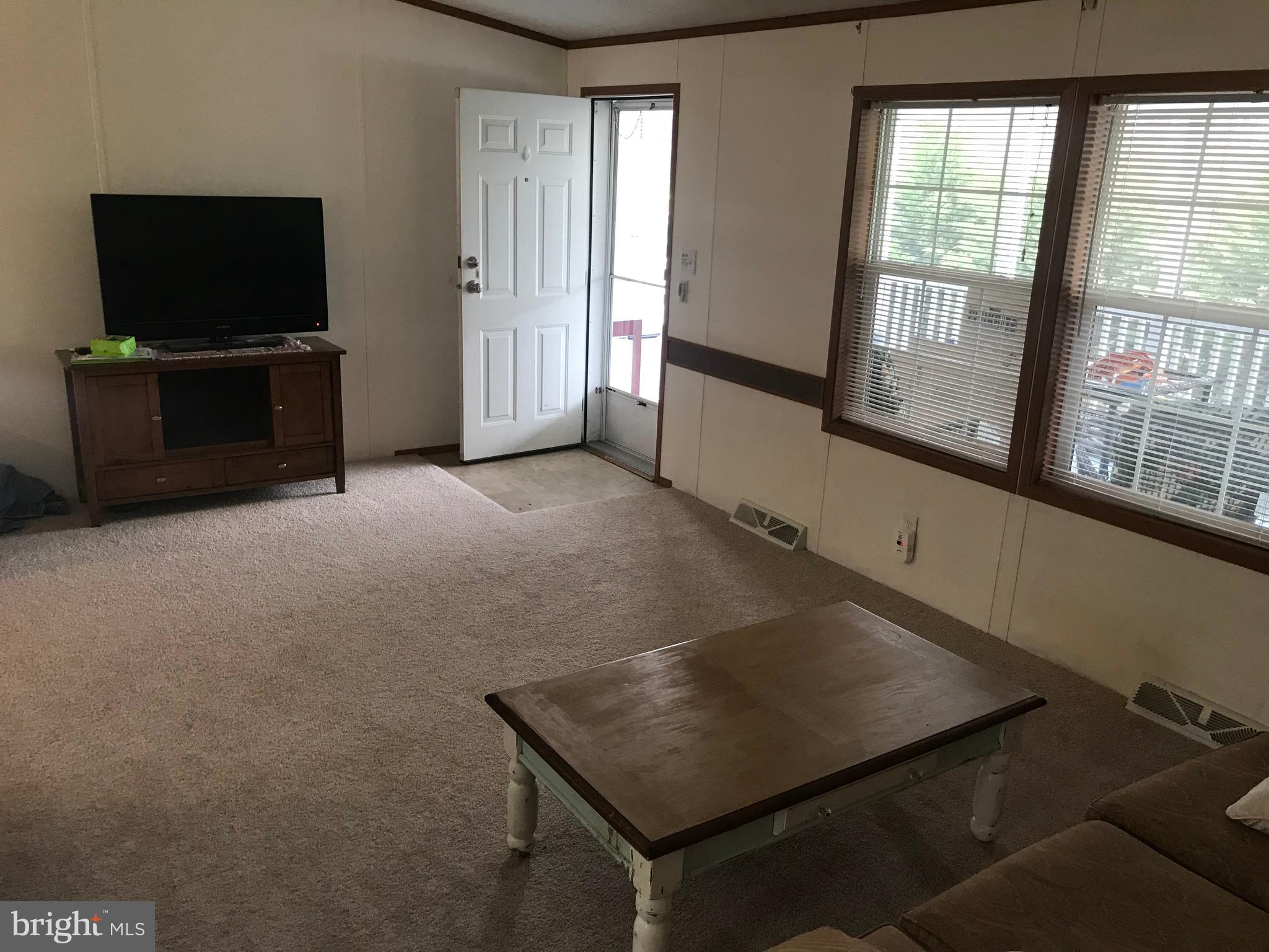 4140 Conowingo Road, Unit 1 Darlington, MD 21034 - Photo 6 of 26 Living room