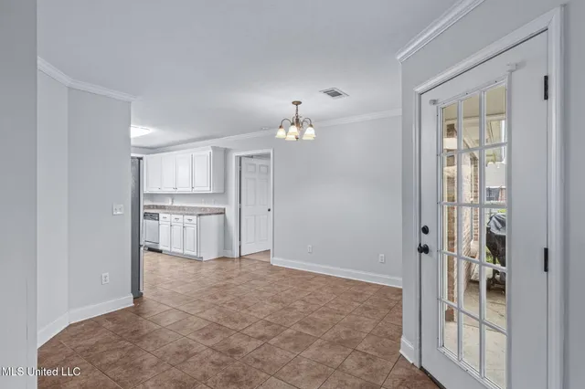 $1,850 | 118 Cherry Laurel Circle, Pearl, MS 39208