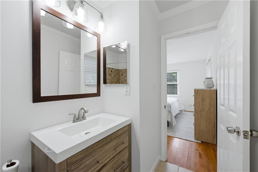 1502 Bubbling Creek Road Northeast Brookhaven, GA 30319 - Photo 15 of 25