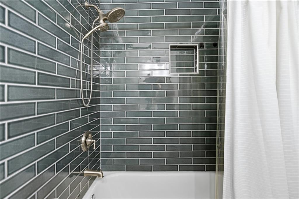 1502 Bubbling Creek Road Northeast Brookhaven, GA 30319 - Photo 20 of 25