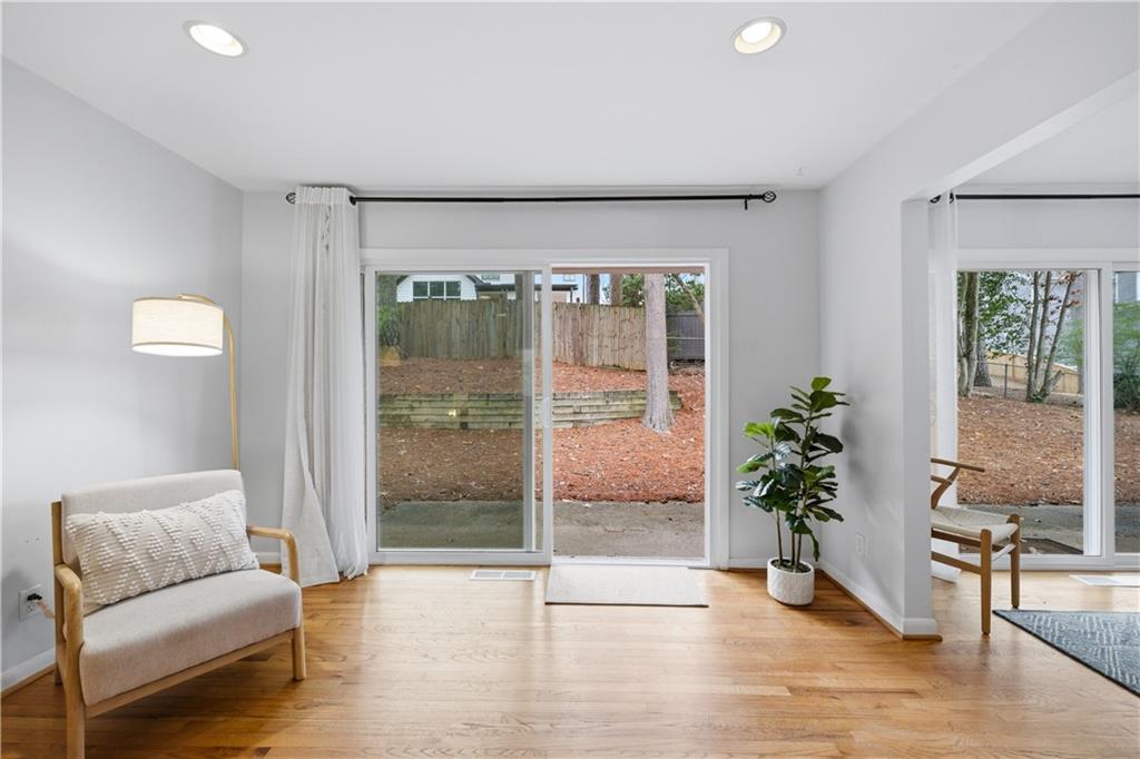 1502 Bubbling Creek Road Northeast Brookhaven, GA 30319 - Photo 4 of 25