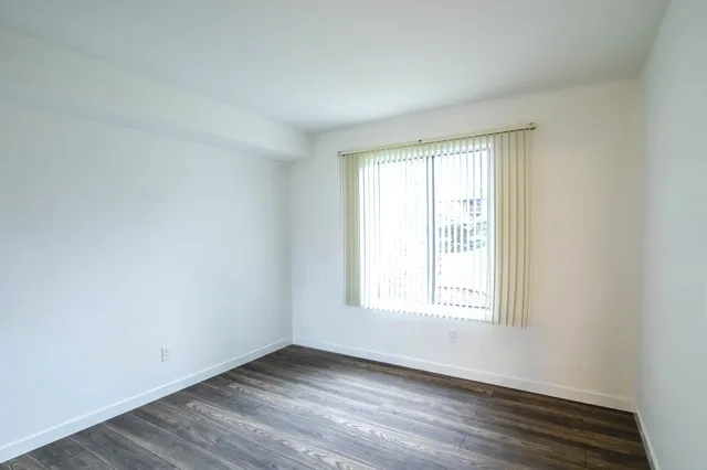 $2,100 | 800 Brook Drive, Unit 1, Streamwood, IL 60107