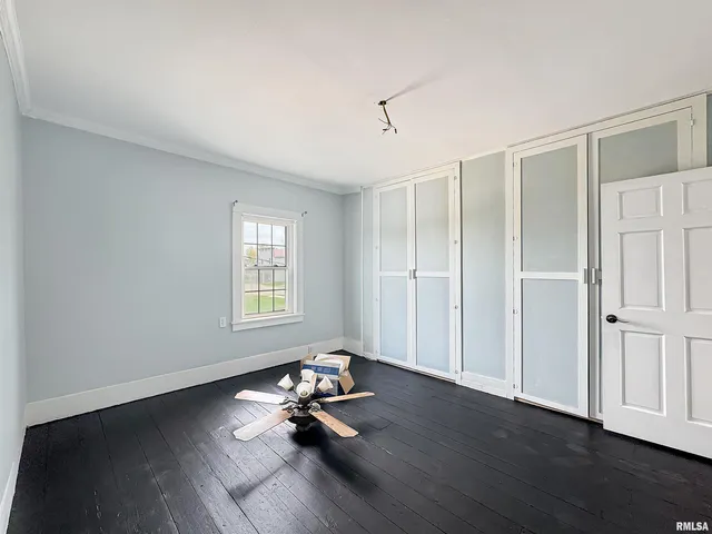 $180,000 | 370 West Carter Street, Fairview, IL 61432