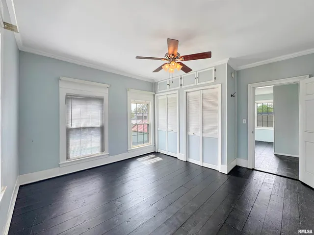 $180,000 | 370 West Carter Street, Fairview, IL 61432