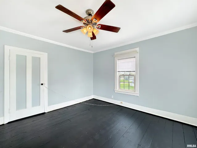 $180,000 | 370 West Carter Street, Fairview, IL 61432