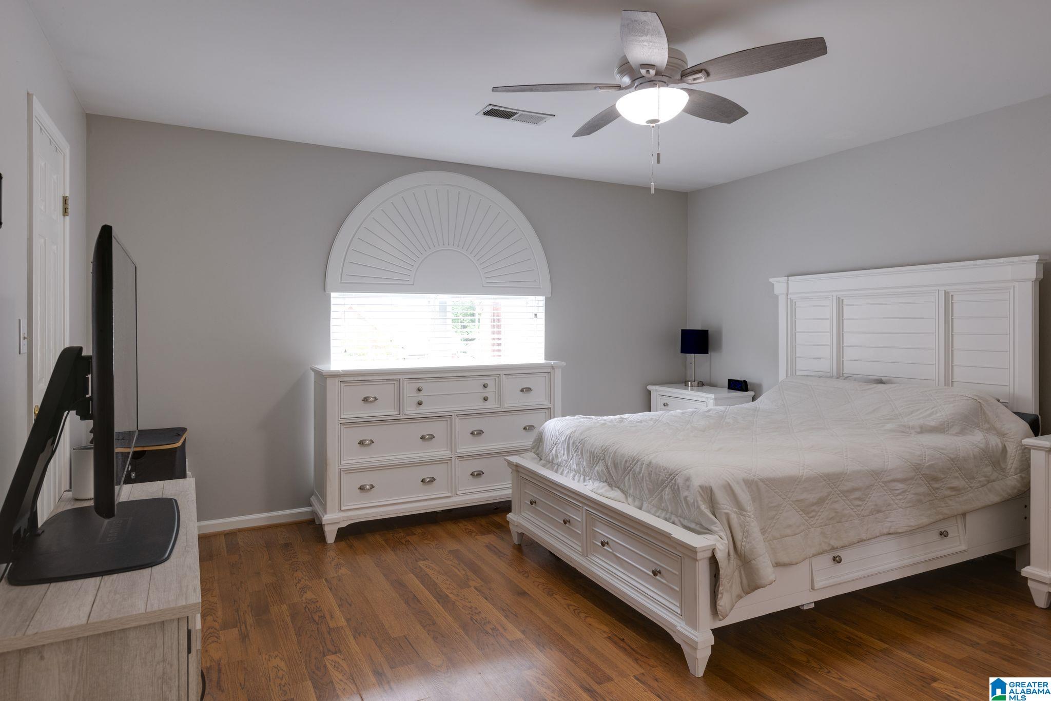 452 Cambrian Ridge Trail Pelham, AL 35124 - Photo 27 of 35