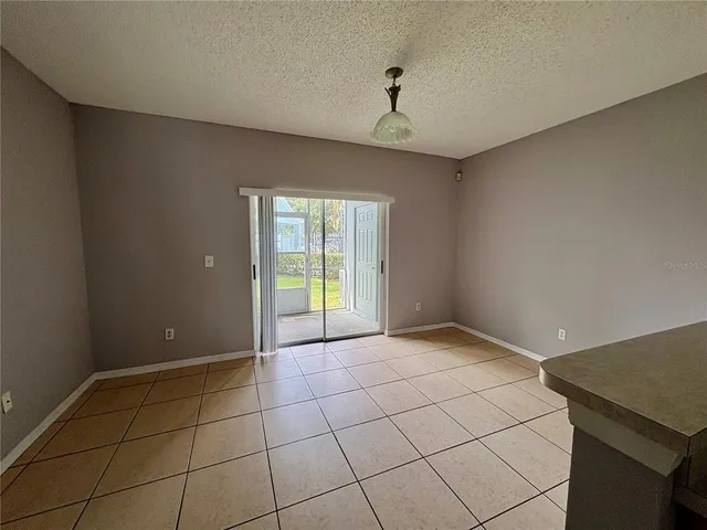 $1,650 | 6512 Osprey Lake Circle, Riverview, FL 33578