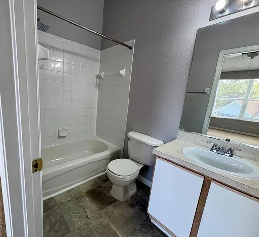 $1,650 | 6512 Osprey Lake Circle, Riverview, FL 33578