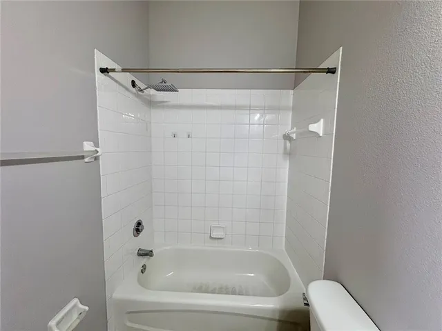 $1,650 | 6512 Osprey Lake Circle, Riverview, FL 33578