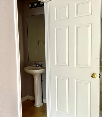 $1,650 | 6512 Osprey Lake Circle, Riverview, FL 33578